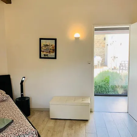 Elegante Chambre D'hotes Carubba Piscine Bain A Remous Bonifacio *